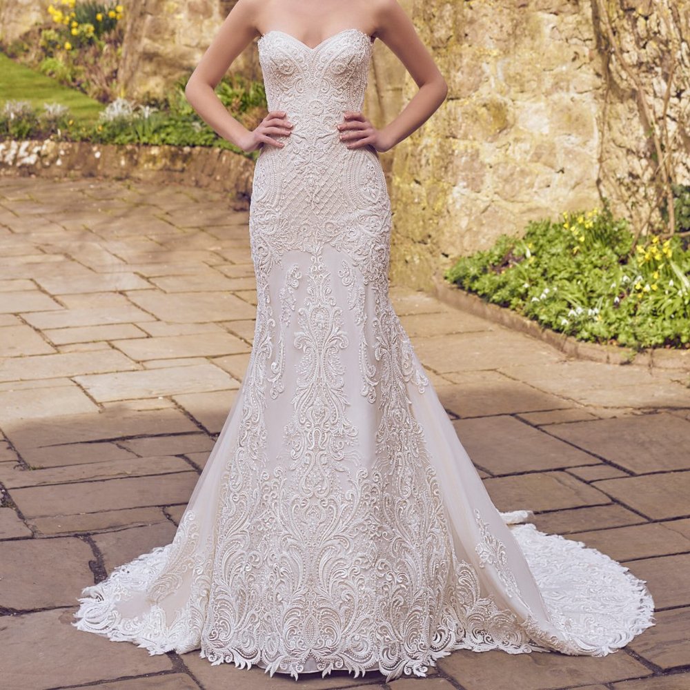$2500 AG BRIDAL LONDON STRAPLESS "GR5053" PHOENIX COLLECTION GOWN SIZE 14-16 US
